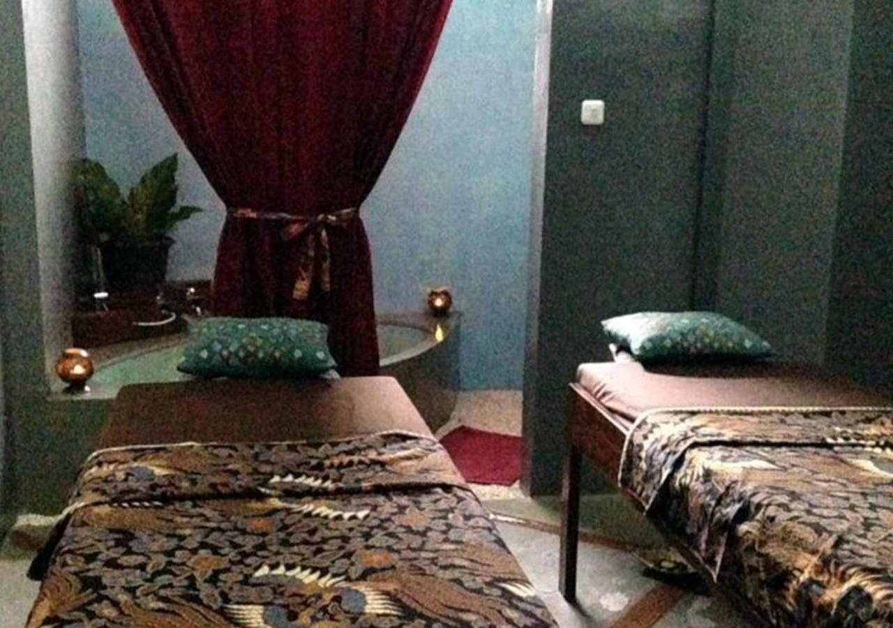 Wae Molas Hotel Labuan Bajo Esterno foto